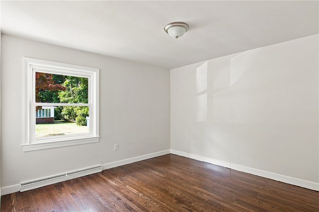 9 Atlantic Avenue, North Providence, RI 02904