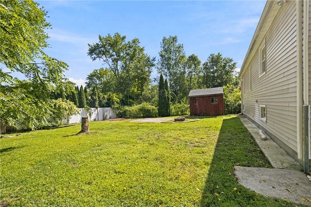 9 Atlantic Avenue, North Providence, RI 02904