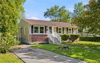 9 Atlantic Avenue, North Providence, RI 02904