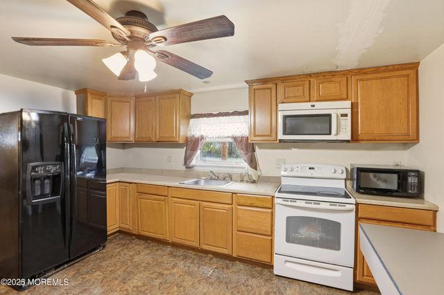 2 Marie Street, South River, NJ 08882