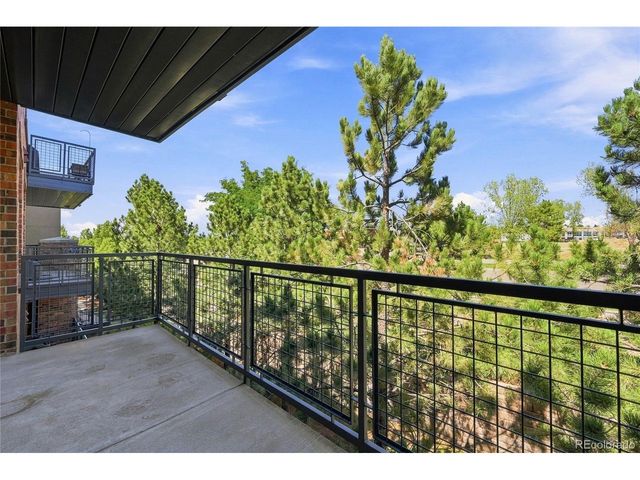 9079 E Panorama Cir 414, Englewood, CO 80112