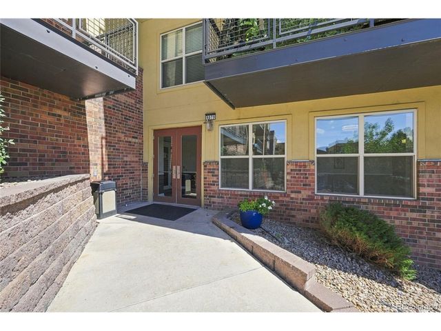 9079 E Panorama Cir 414, Englewood, CO 80112