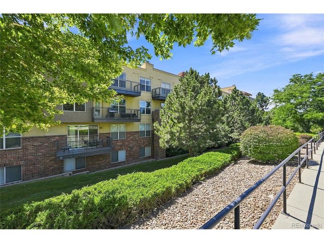9079 E Panorama Cir 414, Englewood, CO 80112