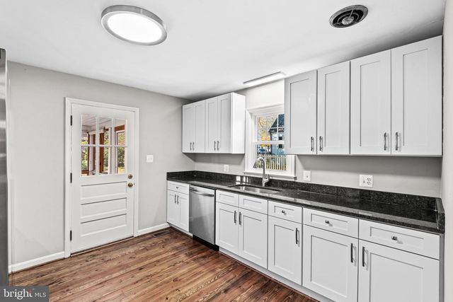 1714 COLLEGE AVE, Fredericksburg, VA 22401