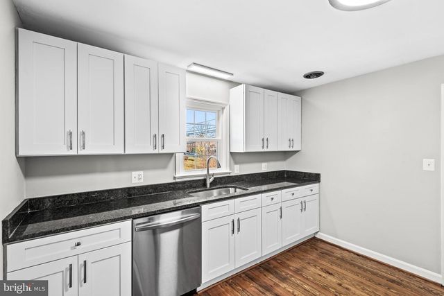 1714 COLLEGE AVE, Fredericksburg, VA 22401