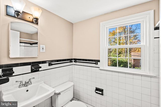 1714 COLLEGE AVE, Fredericksburg, VA 22401