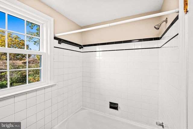 1714 COLLEGE AVE, Fredericksburg, VA 22401