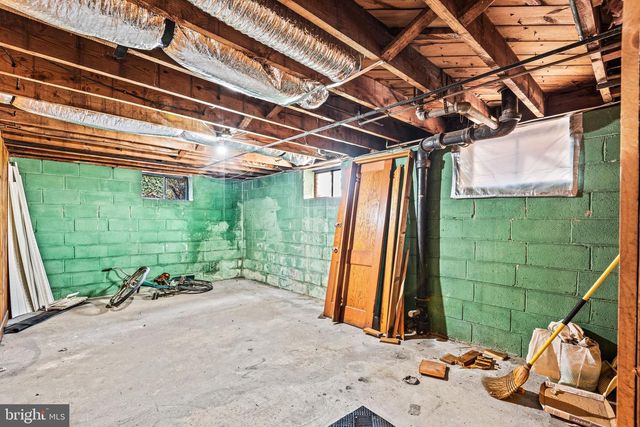 1714 COLLEGE AVE, Fredericksburg, VA 22401