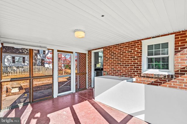 1714 COLLEGE AVE, Fredericksburg, VA 22401