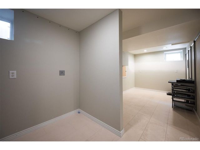 342 S Corona St, Denver, CO 80209