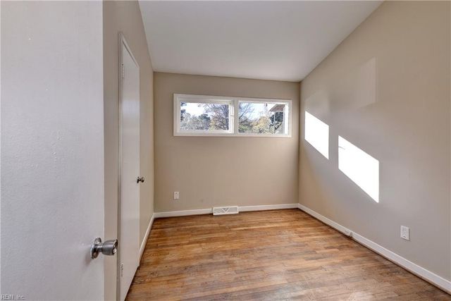 707 72nd ST, Newport News, VA 23605