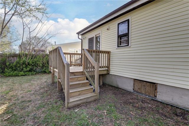 707 72nd ST, Newport News, VA 23605