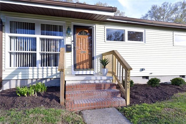 707 72nd ST, Newport News, VA 23605