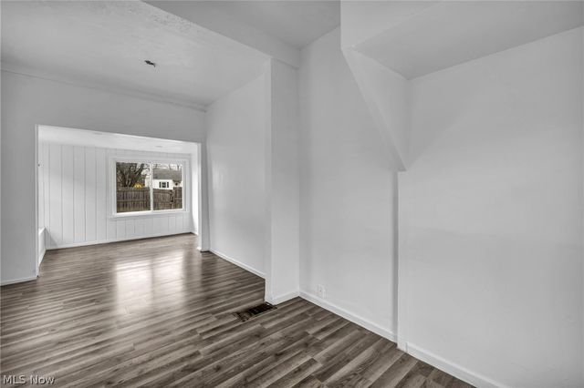 12831 Carrington Avenue, Cleveland, OH 44135