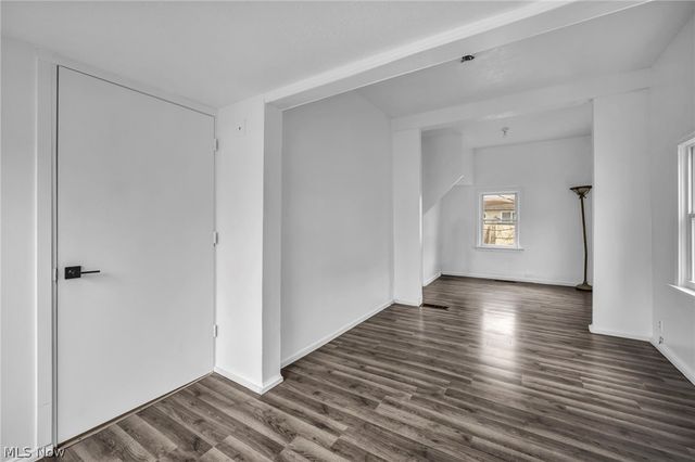 12831 Carrington Avenue, Cleveland, OH 44135