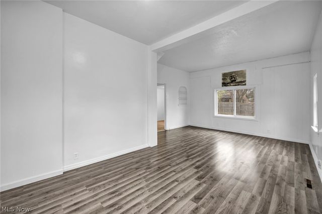12831 Carrington Avenue, Cleveland, OH 44135