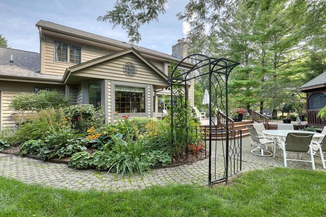 N41W27751 Ishnala TRAIL, Pewaukee, WI 53072