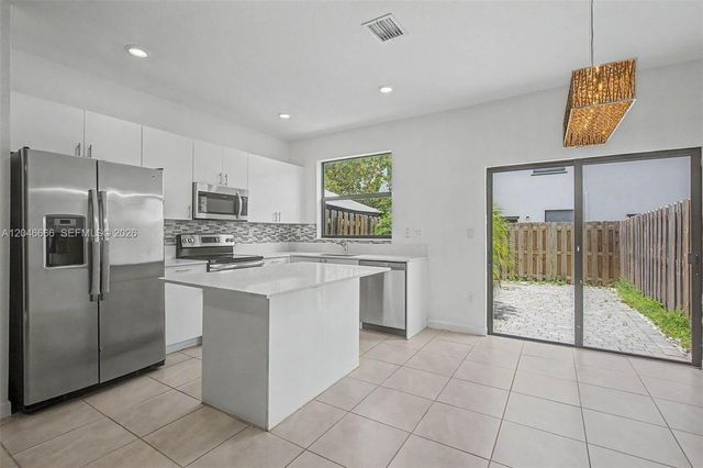 13250 SW 285th St, Homestead, FL 33033