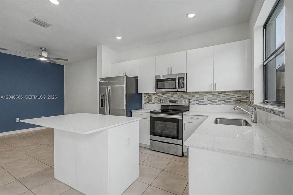 13250 SW 285th St, Homestead, FL 33033