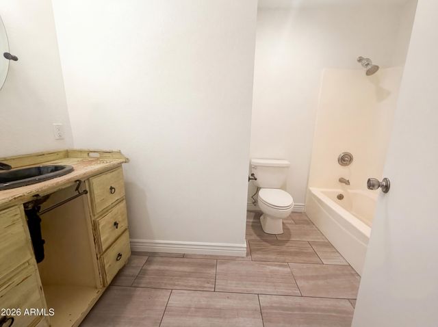 3450 E COLUMBINE Drive, Phoenix, AZ 85032