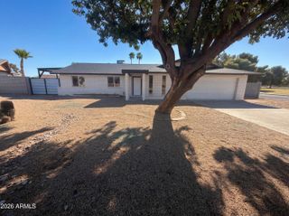 3450 E COLUMBINE Drive, Phoenix, AZ 85032