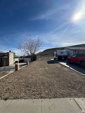 18 E 900 N, Price, UT 84501