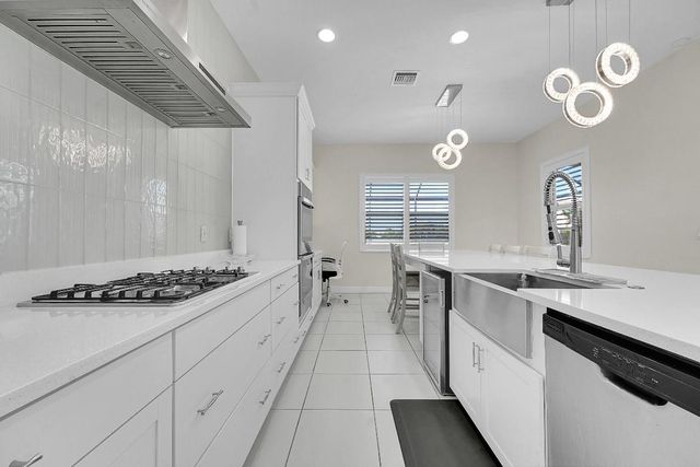 5845 Whippoorwill Circle, Westlake, FL 33470