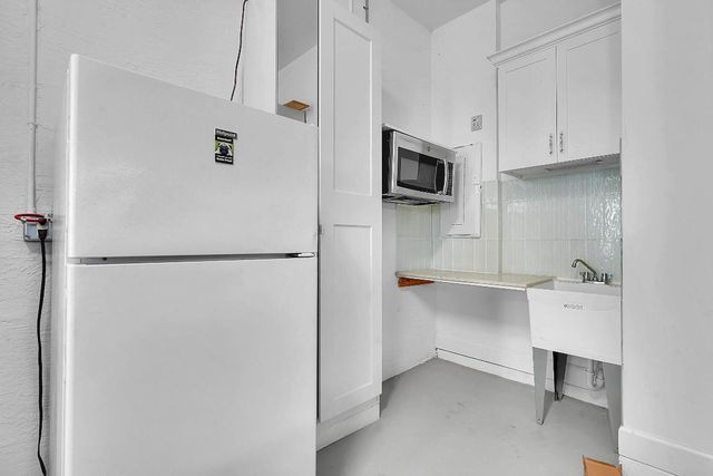 5845 Whippoorwill Circle, Westlake, FL 33470