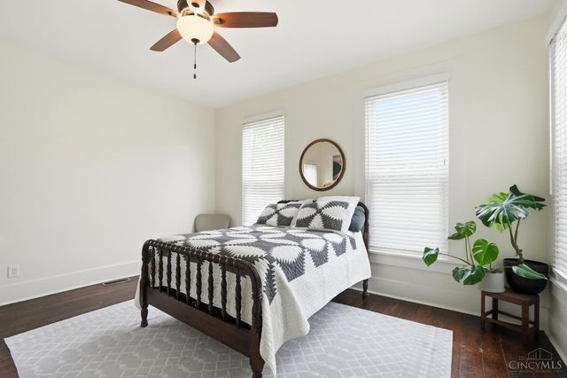 10 S east, Lebanon, OH 45036