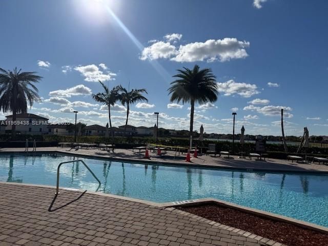 2541 SE 1st St, Homestead, FL 33033