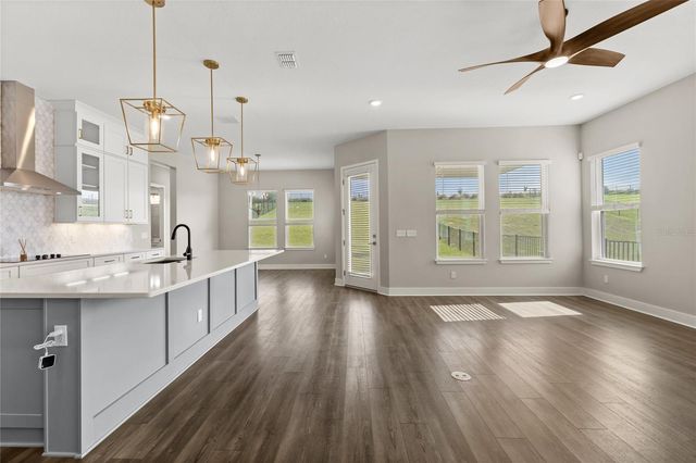 16043 SILVER BROOK WAY, Winter Garden, FL 34787