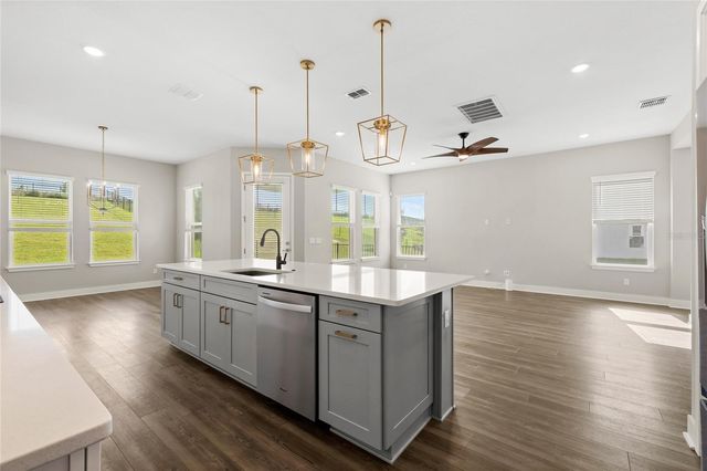 16043 SILVER BROOK WAY, Winter Garden, FL 34787