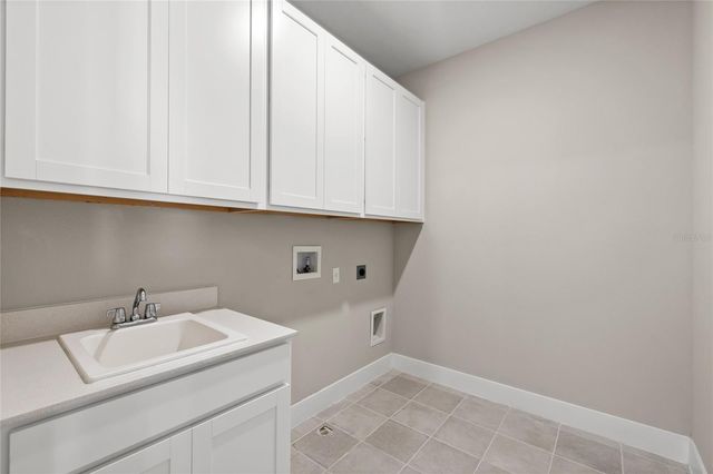 16043 SILVER BROOK WAY, Winter Garden, FL 34787