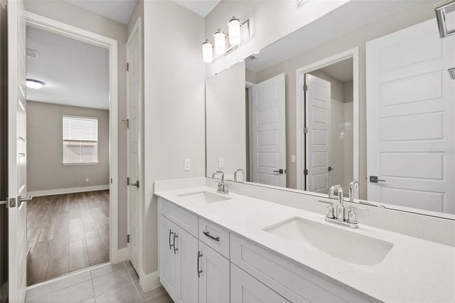 16043 SILVER BROOK WAY, Winter Garden, FL 34787