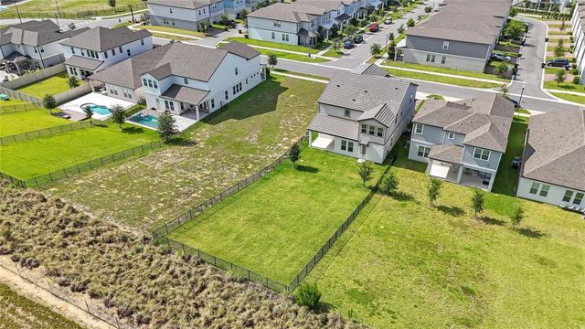 16043 SILVER BROOK WAY, Winter Garden, FL 34787
