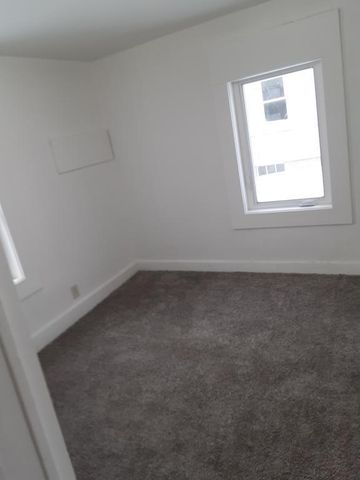 321 19th Street N, Fargo, ND 58102