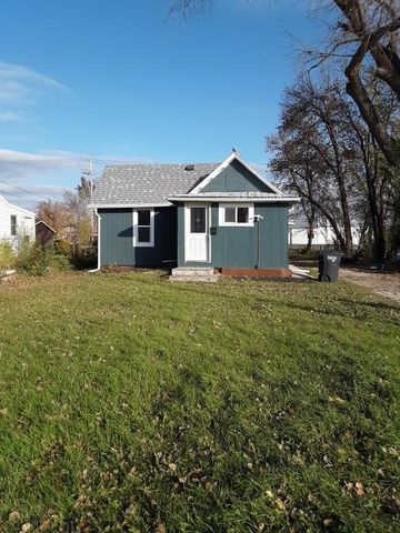 321 19th Street N, Fargo, ND 58102