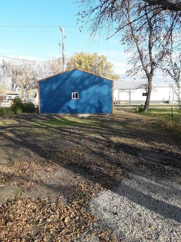 321 19th Street N, Fargo, ND 58102
