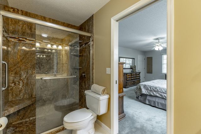 5406 Lodestone Drive, Ooltewah, TN 37363