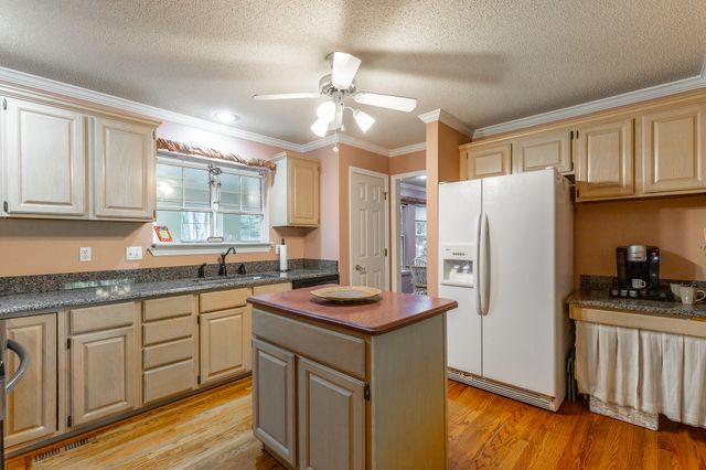 5406 Lodestone Drive, Ooltewah, TN 37363