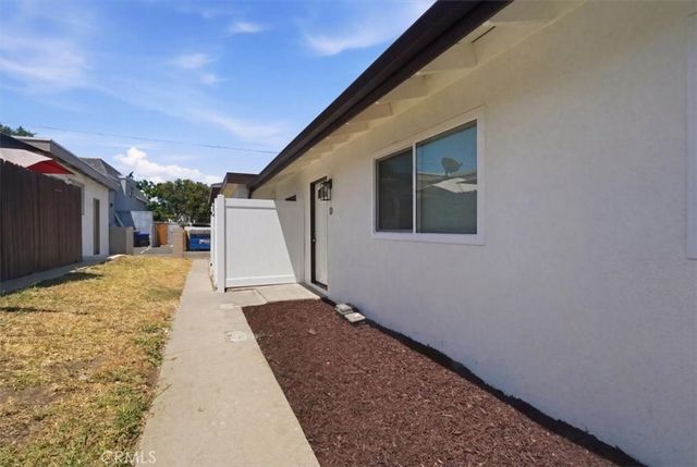307 N Tustin D, Anaheim, CA 92807