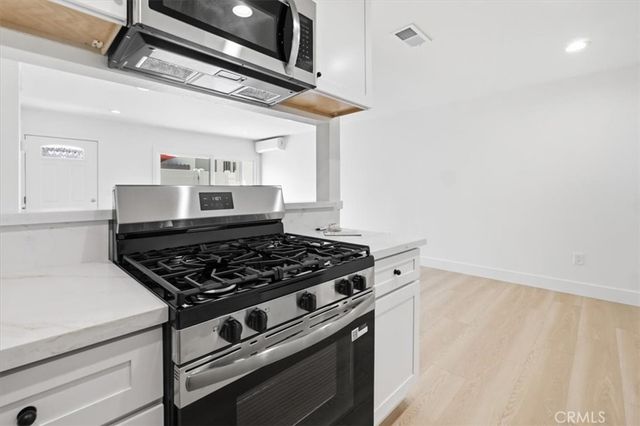 307 N Tustin D, Anaheim, CA 92807