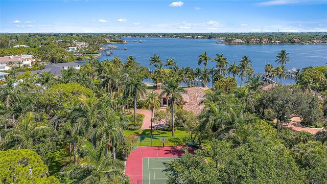 5900 Pennock Point Road, Jupiter, FL 33458