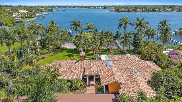 5900 Pennock Point Road, Jupiter, FL 33458