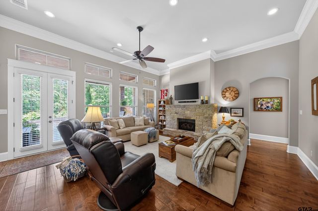 268 Oak Grove Way, Bullard, TX 75757