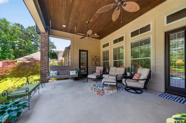 268 Oak Grove Way, Bullard, TX 75757