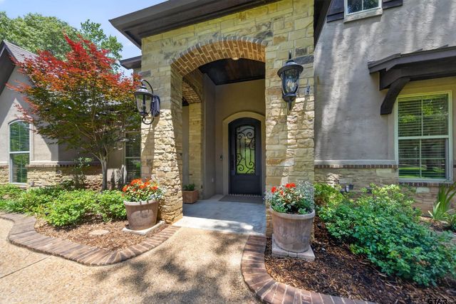 268 Oak Grove Way, Bullard, TX 75757