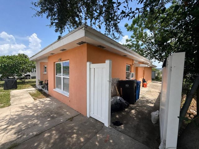 7507 W CARACAS STREET, Tampa, FL 33615