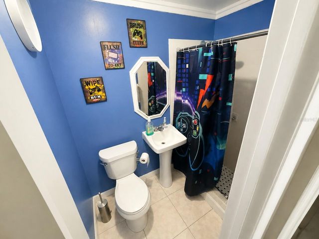 7507 W CARACAS STREET, Tampa, FL 33615