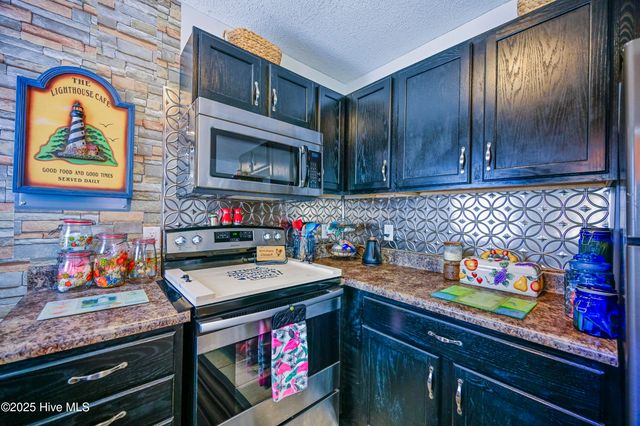 410 Sherwood Road, Jacksonville, NC 28540